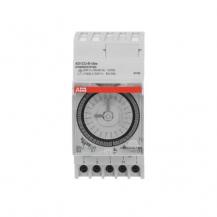 ABB AD1CO-R-15m Analoge Zeitschaltuhr Tagesprogramm 15-min-Takt, 1 Wechsler 230 V AC, mit Gangreserve