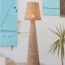 New Garden Akku-Stehlampe Lola 165 Natur, braun, Rattan, IP54 In & Out,165 cm hoch mit warmweißem Licht, USB C Kabel