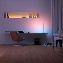 Philips Hue White and Color Ambiance Gradient Signe LED-Tischlampe in Weiß - minimalistisch & schlank